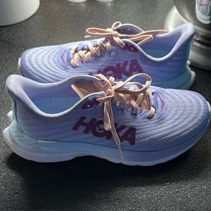 Hoka Profly